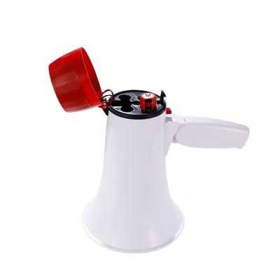 China Hot Selling Popular Megaphone Loudspeaker With Battery Wholesale Outdoor Megaphone Horn Shaped Loudspeaker for sale