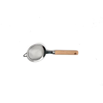 China Sustainable Serving Instruments For Home Useful Food Grade Kitchen Stainless Steel With Wooden Handle Strainer for sale