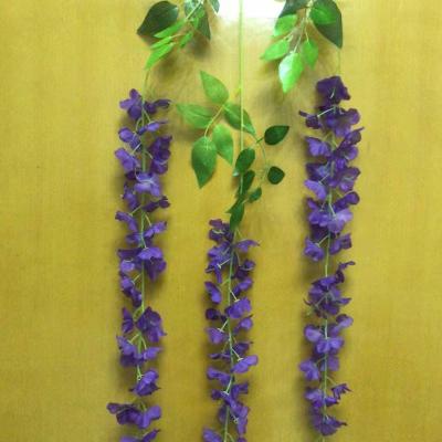 China Multiple Colors of Ethereal Artificial Wisteria Handcrafted in Bulk for sale