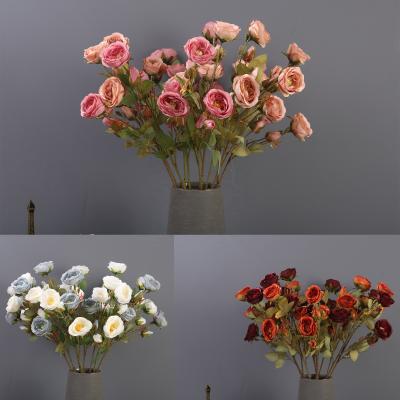 China High Quality Centerpiece Modern Artificial Rose Flowers 6 Heads Rose For Wedding Event Decor Silk 26.7' for sale