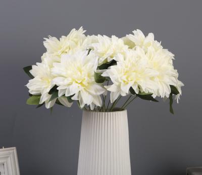 China Modern 7 Head Artificial Silk Dahlia White Color For Wedding Centerpiece Decoration for sale