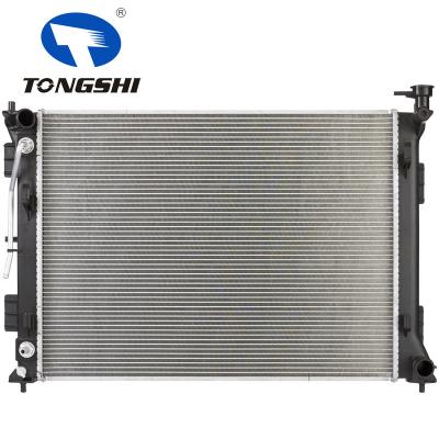 China Aluminum and plastic auto aluminum radiator for Hyundai Sonata 2.4 I5 15-AT OEM 25310C3100 25310C1100 OEM 25310C3100 25310C1100 car water cooling radiator 70164 for sale