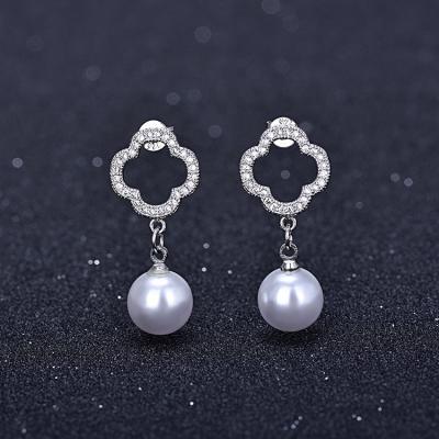 China BOHEMIA RuiKaiLi Women's Hollow Four Leaf Clover Pearl Sterling Silver Stud Earrings, Popular Designer Earring Brands New Products Wholesale for sale