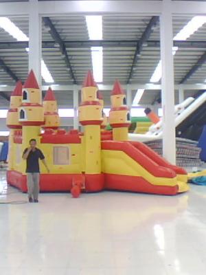 China Booth Shape Inflatable Bounce Houses PVC Tarpaulin 6m x 4m x 4m for sale