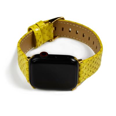 China Luxury Shinning Yellow Eco-friendly Snakeskin Grain Leather Watch Band For Apple Watch Stylish Large Band For iwatch Strap 38/40/42/44mm for sale