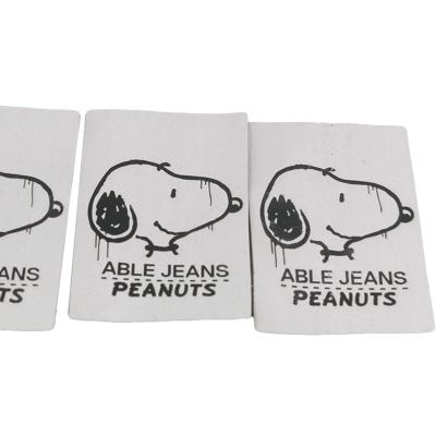 중국 Dog Pattern Jacron Label Cute Recyclable Cartoon Sticker Garment Labels 판매용