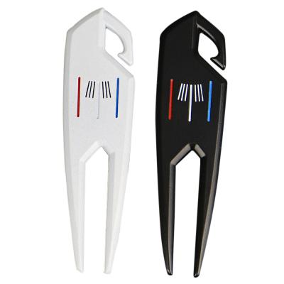 China Alloy Golf Digging Tool Green Repairing Fork Metal Key Chain Golf Team Gift Accessories In Golf Course for sale