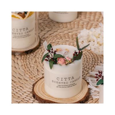 China Hot Selling Birthdays Aromatherapy Candles Soy Wax Personalized Round Jars Containers Dried Flowers for sale