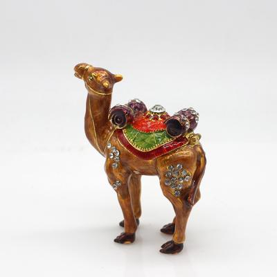 China Wholesale Shape Metal Europe Camel Crystal Trinket Jewelry Boxes for sale