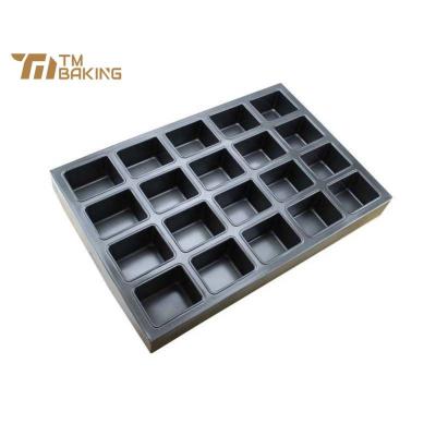 China Viable Commercial Nonstick Square Mold Baking Cupcake Making Pan Square Muffin Tray Bakeware Bake for sale