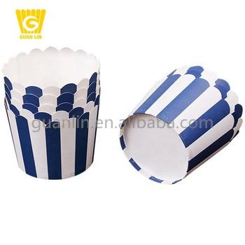 China Disposable Decorative Cupcake Cups Party Use Decorative Paper Muffin Baking Racks for sale