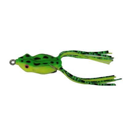 China High Quality Topwater Three Anchor Hook Main Bait Fishing Bass Crank Bait Frog Bait Lifelike for sale