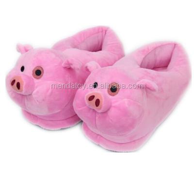 China OEM Funny Plush Pink Pig Shape Winter Soft Warm Animal Slipper Indoor Shoes for sale