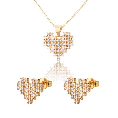 China FASHIONABLE Zircon Square Simple Inlaid Heart Shaped Necklace Set Ins Gold Plated Love Earrings All-match Pendant Jewelry Set for sale