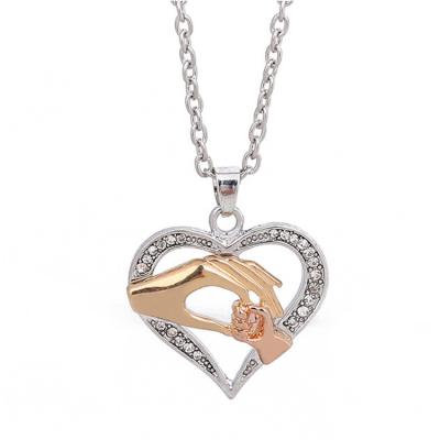 China Happy Hiphop Style Mother and Kid Hands Heart Necklace Silver Heart Mom Necklace for sale