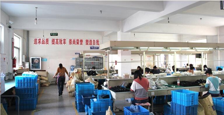 Verified China supplier - Yangjiang Qiheng Industry And Trading Co., Ltd.