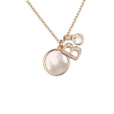 China Nature CLASSIC Wholesale Colorful White Shell Necklace Letter Pearly Pendant for sale