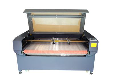 China Auto - Feeding 80W CO2 Laser Cutter Machine 1600 × 1000mm For Textile , Fabric for sale