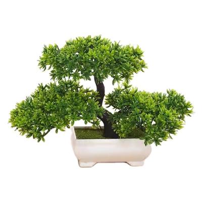 China YIWAN Plastic WholesaleBonsai Welcoming Multi Lifelike Living Outdoor Small Bonsai Tabletop Pine Shape Plastic Bonsai Home Decoration for sale