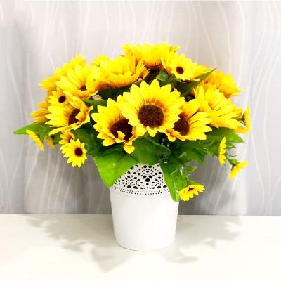 China Wholesale 10 Heads Sunflower China Hot Selling High Quality Silk Sunflowers Group Of Fabric YIWAN For Wedding Decoration Home for sale