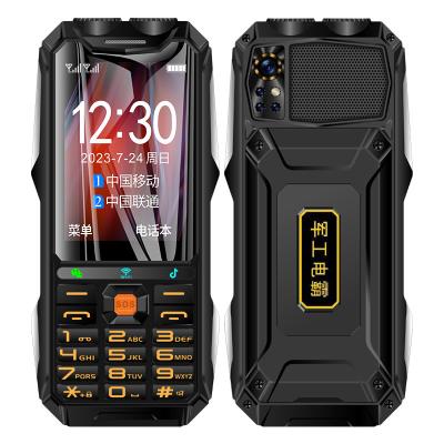 China 3.5 Inch 4G Feature Phone Q9+ Dual Standby 5400mAh Smart Phones For Seniors for sale