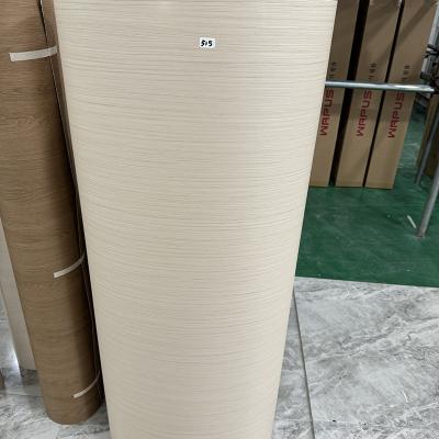 China Solid Color Self Adhesive PVC Film PVC Laminatie Zwarte Besproeiing Hout Graan Vinyl Film Voor Huis Decoratie Te koop