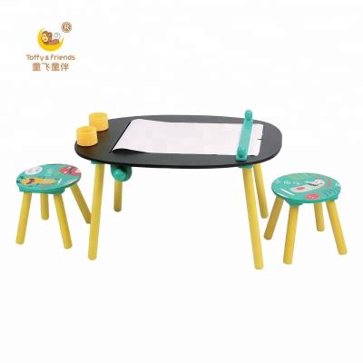 China Wooden MDF Board Kids Table And Bench Set Table And Stool Set With Paper Roll for sale