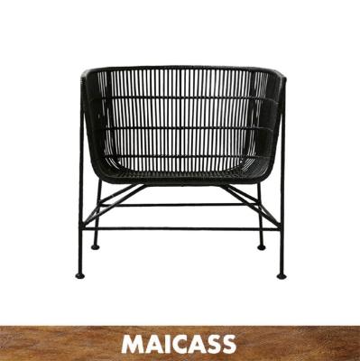 China Dining Unique Vintage Rattan Lounge Chair Outdoor Chair Furniture Black Acapulco Chair for sale