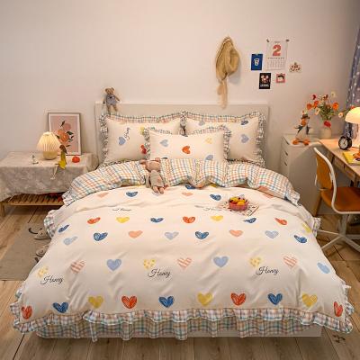 China Nondisposable Custom Made King Size Floral Small Heart Print Bed Skirt Comforter Covers 100% Polyester Bedding Sets for sale