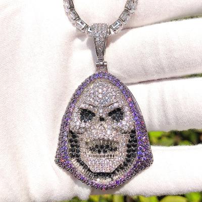 China Hot Selling Hiphop Amazon Brass Gold Plated Charms White Black Purple Diamond Skull Pendant For Halloween Party for sale