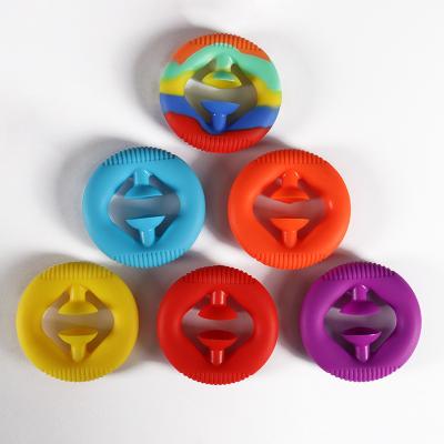 China Good Quality Silica Gel Silicone Grip Device Decompression Toy Between Fingers for sale