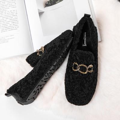 China 2020 Fashion Style Women Loafer Winter Fur Shoes Lightweight Wholesale Women Flats for sale