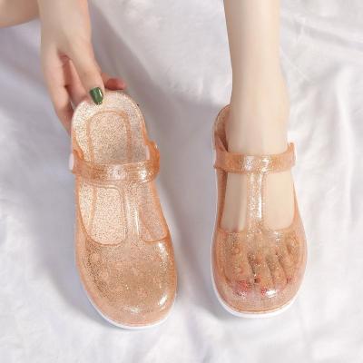 China SP743 Candy Color Girls Beach Jelly Clear Unique Soft Breathable Sandals Woman Transparent Jelly Nurse Garden Clogs Shoes for sale