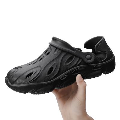 China Summer Lightweight Flat Mens Hollow Casual Sandals Beach Clog Breathable Large Size Outdoor Shoes SP748 4748 for sale