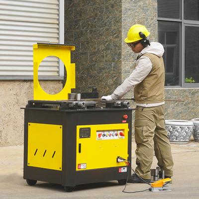 Chine Puissance moteur de 4 kW GW52 Semi-automatique 40 mm Machine de pliage de barres d'acier à vendre