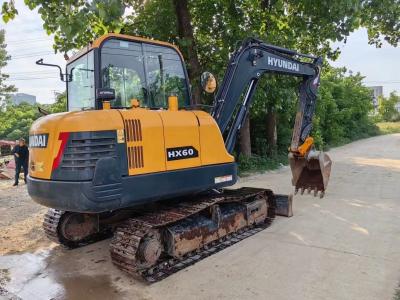 Chine Excavateur hyundai mini à roues utilisées Hyundai HX60 Escavadora à vendre