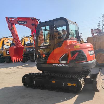 China Originele merk Doosan Gebruikte DX60 Mini Graafmachine 6Ton Crawler Digger voor de bouw Te koop