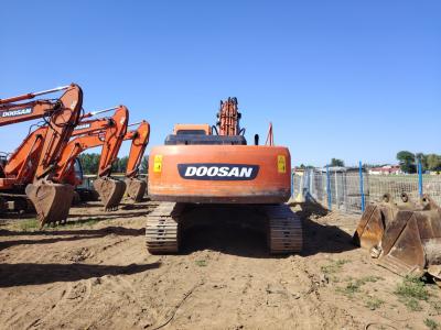 Китай 22 тонны Новое прибытие Подержанные экскаваторы Doosan DH225LC-7 1,28 м3 Гидравлический скатерть продается