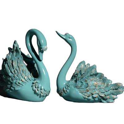 China Global Factory Customized Animal Couple Swan Resin Crafts Custom Swan Mascot Home Office Decoration for sale