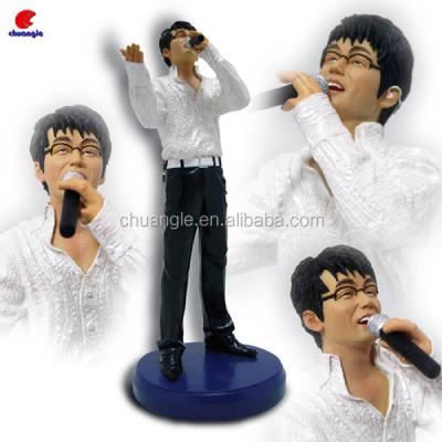 China Singer Figurine, Singer Statue, Singer Figure Collectible from Europe for sale