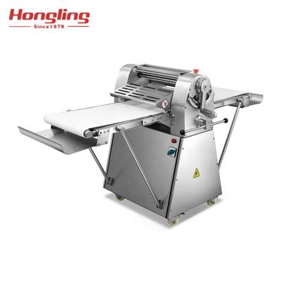 China Hot Sale QS-400B 400mm Floor Kneading Type Kneading Press Croissant Bread Bakery Dough Sheeter for sale