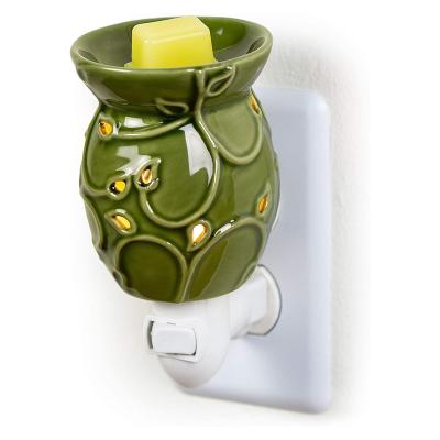 China Europe Ceramic Luxury Design Small Oil Burner Ceramic Oil Burner Lamp for sale