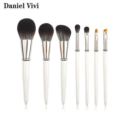 China Angular Blush Custom Logo 7 Pcs Diamond Makeup Brushes For China Manufacturer for sale