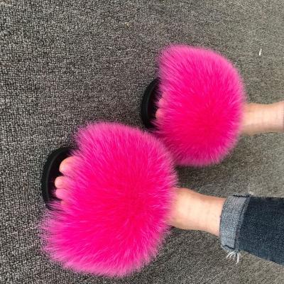 China Fashion trend high sales and quality fox fur slippers for ladies for sale