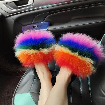 China Fashion trend factory direct sale raccoon fur slippers ladies black fur slippers for sale