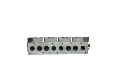 China MERCEDES BENZ 21L 300DTI Car Engine Cylinder Head ERR5027 LDF500180 70998170 for sale