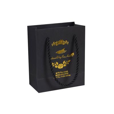 China Disposable Black Paper Bags With Gold Logo Paper Shipping Bags Eyelash Packaging Bags for sale