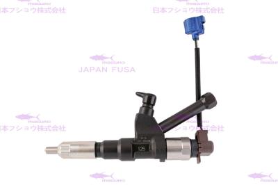 China 23670-E0351 095000-5215 Fuel Injector For HINO P11CT for sale