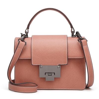 China 2021 Fashion Trendy Women's Handbag With Metal Buckle Luxury PU Messenger Bag for sale