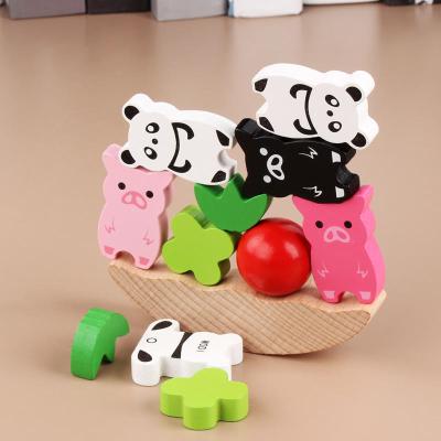 China DIY TOY Early Childhood Toys Wooden DIY Lovely Pig Cartoon Animal Balance Blocks Toys for sale